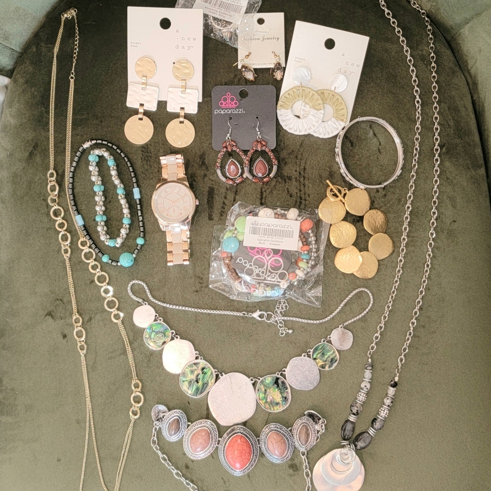 Costume jewelry bundle